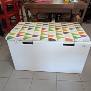 coffre avec coussin